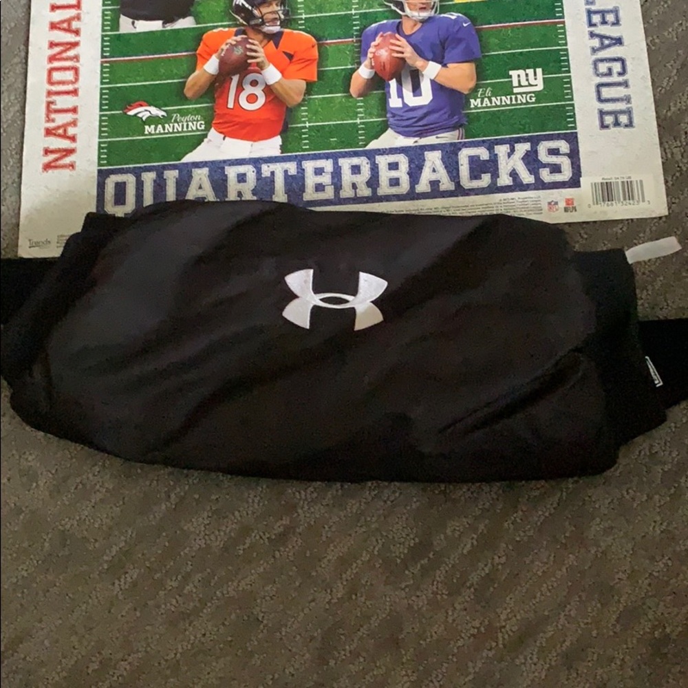 underarrmour handwarmer.